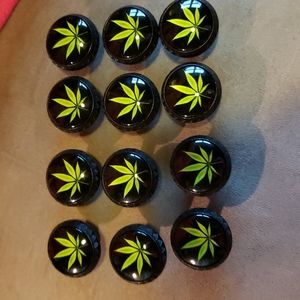 Set of 12 drawer pulls (new)